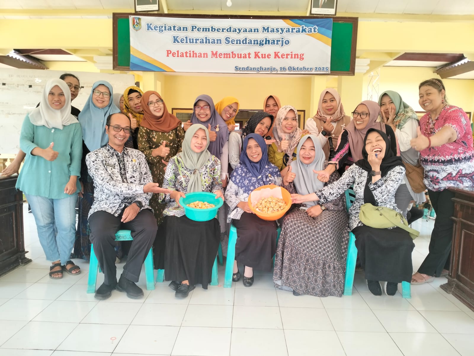 Pelatihan Membuat Kue Kering Sendangharjo