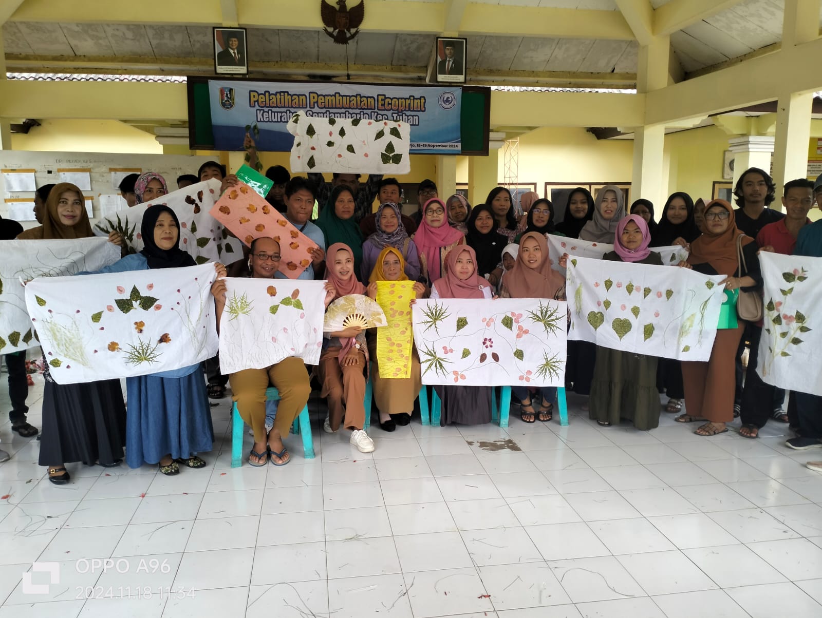 Pelatihan Pembuatan Ecoprint Sendangharjo